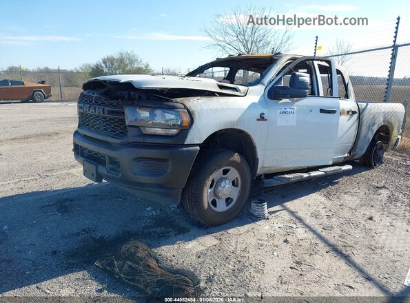 3C6UR5CL7RG193516 2024 RAM 2500 Белый Передняя левая четверть