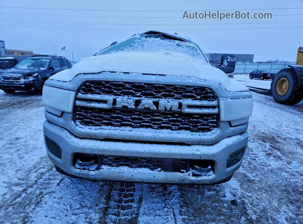 3C6UR5HJ7RG305142 2024 RAM 2500 White წინა ხედი