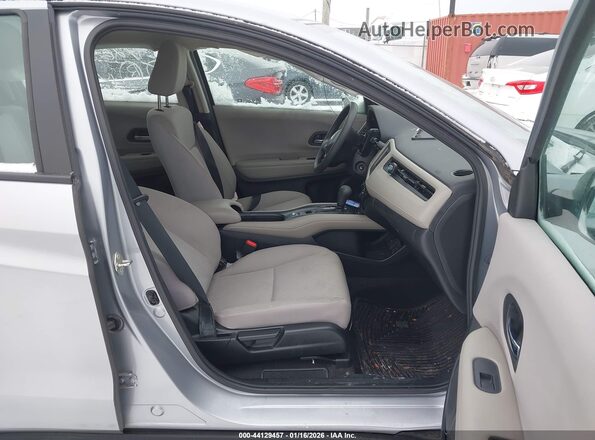 3CZRU5H39HG709938 2017 HONDA HR-V Silver 