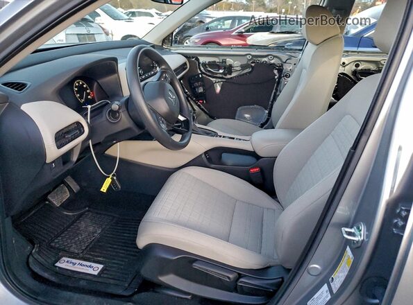 3CZRZ1H37RM737993 2024 HONDA HR-V Silver Widok wnętrza z przodu