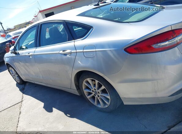 3FA6P0H72HR117989 2017 FORD FUSION Gray Սալոնի 360 աստիճան տեսք