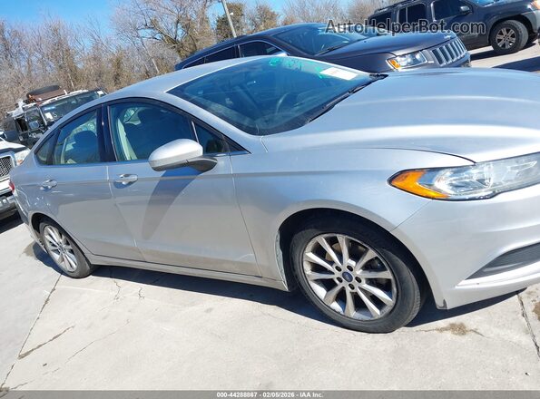 3FA6P0H72HR117989 2017 FORD FUSION Gray Սալոնի հետևի տեսք