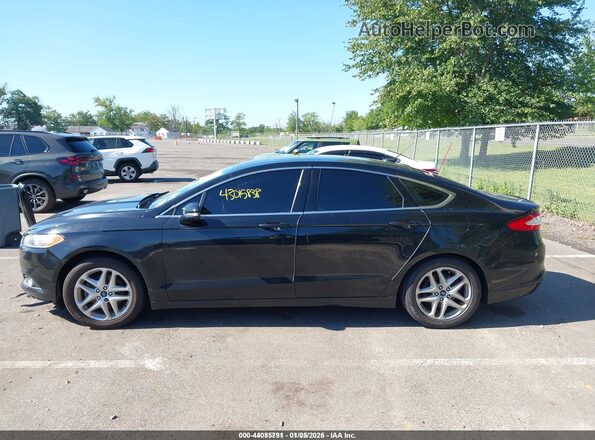 3FA6P0HD2GR271882 2016 FORD FUSION Black Rear interior view
