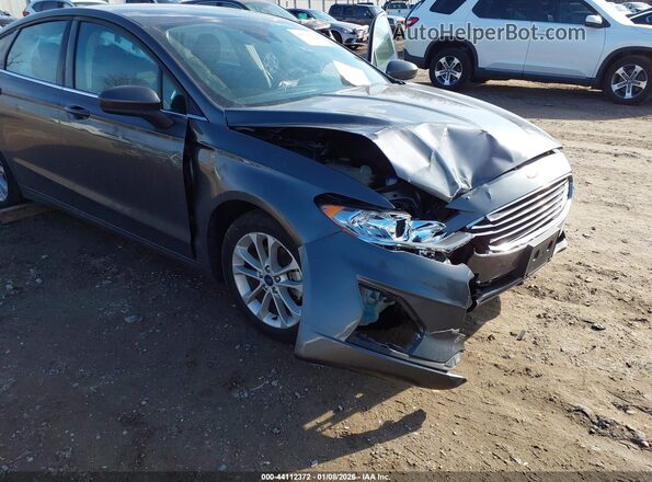 3FA6P0LU7LR154042 2020 FORD FUSION Gray Front view