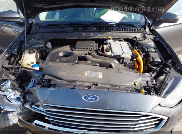 3FA6P0LU7LR154042 2020 FORD FUSION Gray Rear view