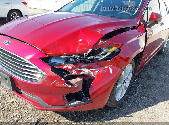 3FA6P0LU9KR205944 2019 FORD FUSION HYBRID Burgundy Widok z przodu