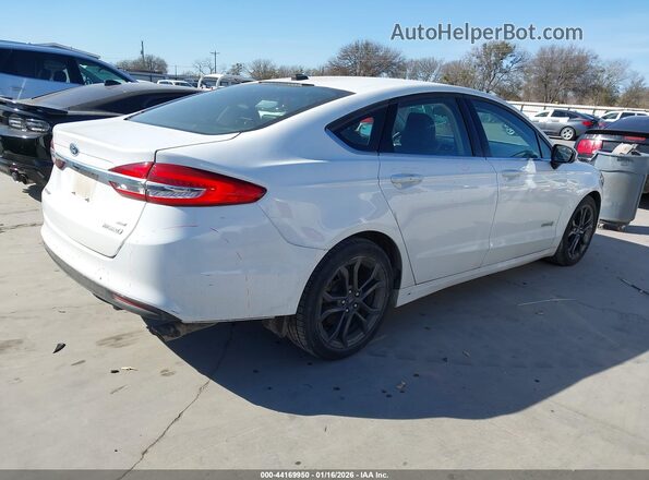 3FA6P0LUXJR269425 2018 FORD FUSION HYBRID White Trasero derecho