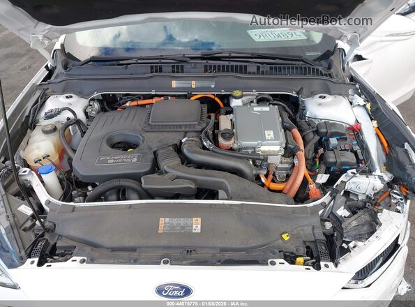 3FA6P0SU5JR204547 2018 FORD FUSION ENERGI White 