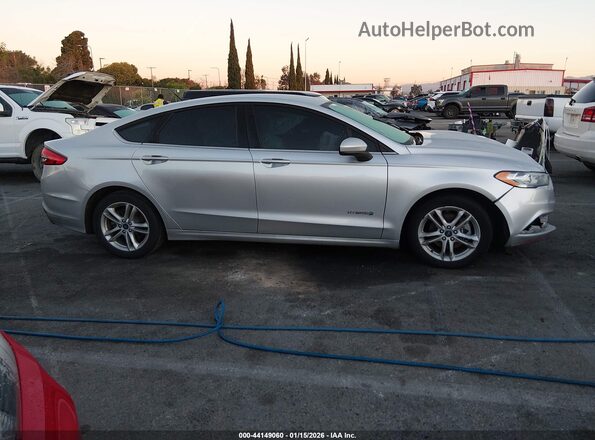 3FA6P0UU2JR279025 2018 FORD FUSION HYBRID Silver 