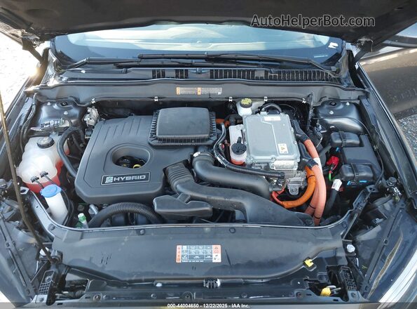 3FA6P0UU8JR142087 2018 FORD FUSION HYBRID Gray 