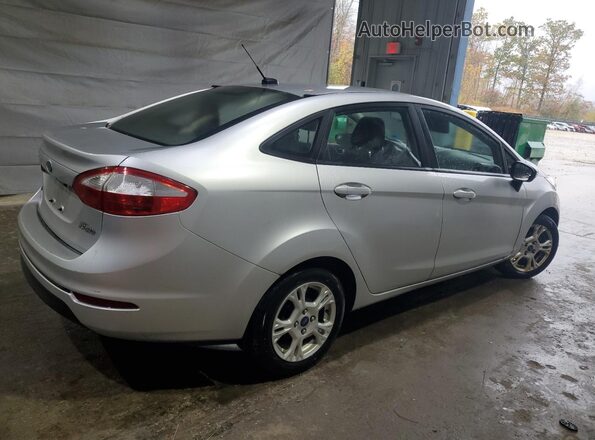 3FADP4BJ9GM102873 2016 FORD FIESTA Серебряный Задняя правая четверть