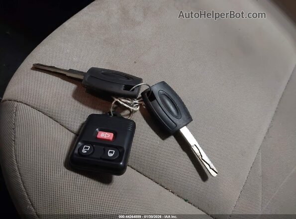 3FADP4BJ9GM134108 2016 FORD FIESTA White Առջևի վահանակի տեսք