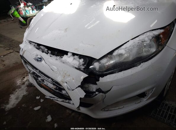 3FADP4BJ9GM134108 2016 FORD FIESTA White Դիմացի տեսք