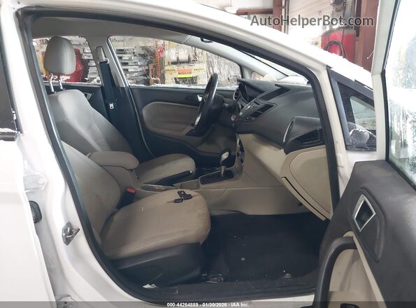 3FADP4BJ9GM134108 2016 FORD FIESTA White Սալոնի դիմացի տեսք
