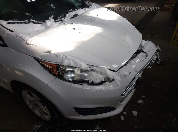 3FADP4BJ9GM134108 2016 FORD FIESTA White Սալոնի հետևի տեսք