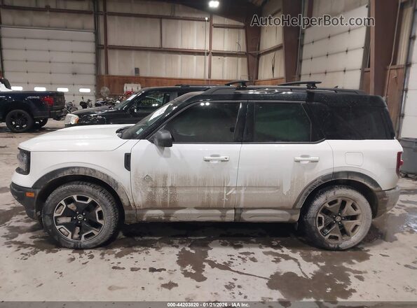 3FMCR9C67MRB13467 2021 FORD BRONCO SPORT White Vista interior de 360 grados