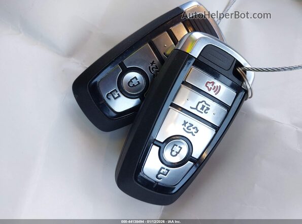 3FMTK1R43SMA14277 2025 FORD MUSTANG MACH-E Black Vista del salpicadero