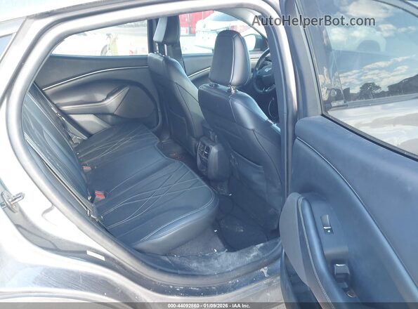 3FMTK1R46PMA99154 2023 FORD MUSTANG MACH-E Gray Вид наклейки з VIN-кодом