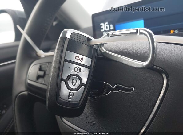 3FMTK1RM3NMA44481 2022 FORD MUSTANG MACH-E Black Vista del salpicadero