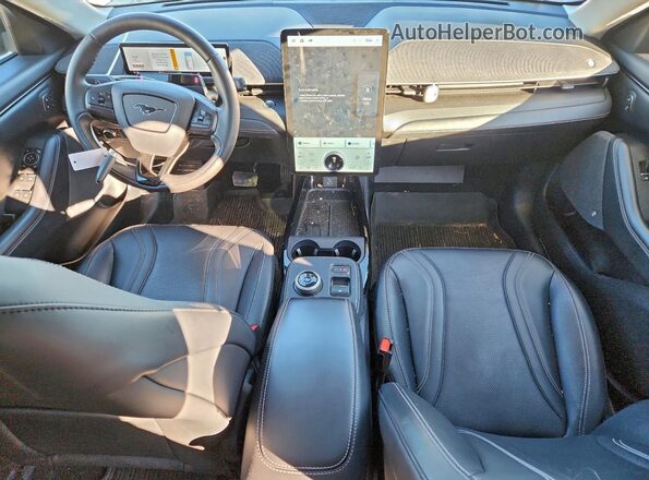 3FMTK3SS1NMA25352 2022 FORD MUSTANG MACH-E PREMI Gray Вид панелі приладів