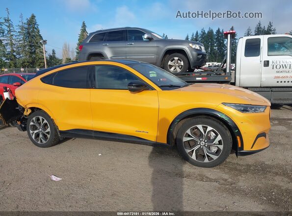 3FMTK3SS2PMA02729 2023 FORD MUSTANG MACH-E PREMI Orange 