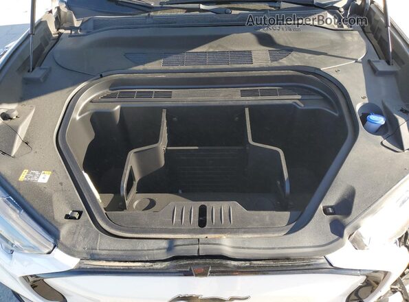 3FMTK3SS9MMA24061 2021 FORD MUSTANG MACH-E PREMI White Rear interior view