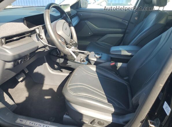 3FMTK3SU5PMA70363 2023 FORD MUSTANG MACH-E PREMI Black წინა სალონის ხედი