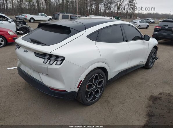 3FMTK4SE6PMA44322 2023 FORD MUSTANG MACH-E White 