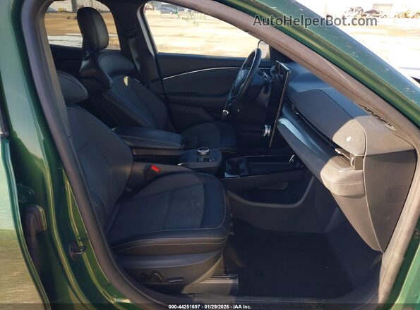 3FMTK4SXXRMA46563 2024 FORD MUSTANG MACH-E Green Սալոնի դիմացի տեսք