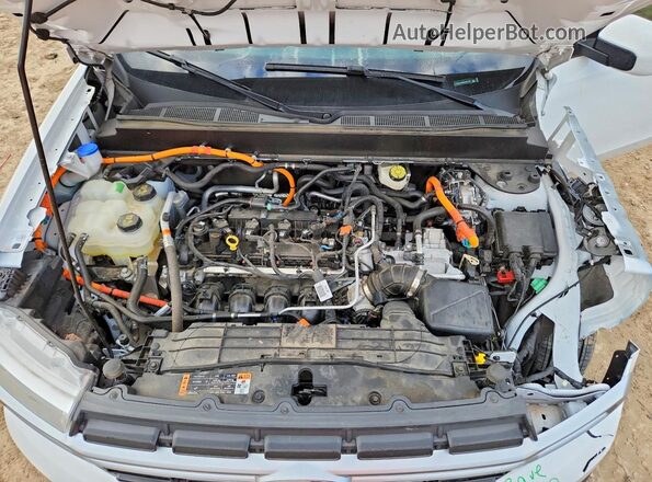 3FTTW8E39NRA86123 2022 FORD MAVERICK White Вид задньої частини салону