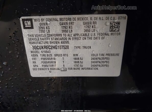 3GCUKREC2HG107528 2017 CHEVROLET SILVERADO Black Vista del compartimento del motor