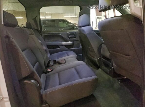 3GCUKREC5GG123513 2016 CHEVROLET 1500 White Widok tylnych siedzeń