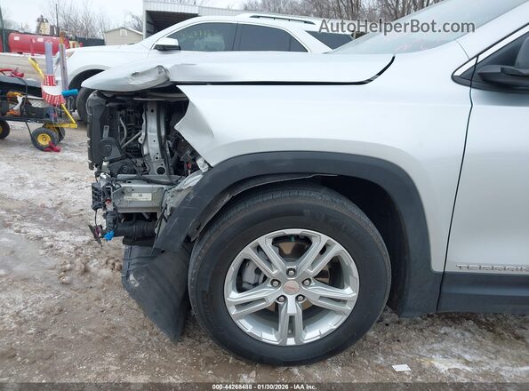 3GKALMEV8NL138889 2022 GMC TERRAIN Gray 