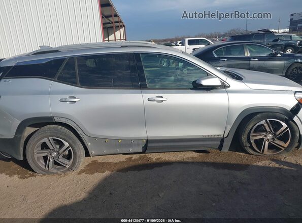 3GKALPEV7ML309518 2021 GMC TERRAIN Silver Rear interior view