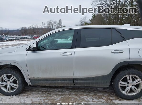 3GKALTEVXJL387733 2018 GMC TERRAIN Silver 