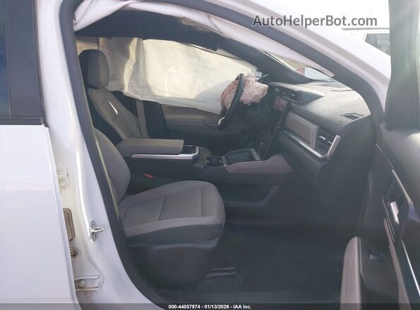 3GKALUEG2SL291216 2025 GMC TERRAIN White Front interior view