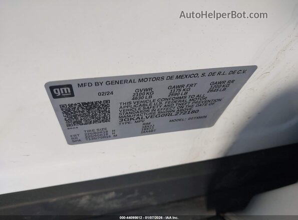 3GKALVEG0RL272180 2024 GMC TERRAIN White Vista del compartimento del motor