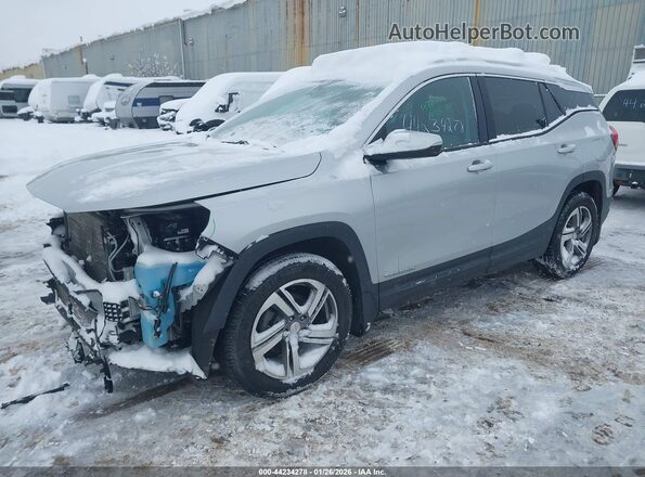 3GKALVEV9KL336981 2019 GMC TERRAIN Silver წინა მარცხენა ხედი სამი მეოთხედიდან