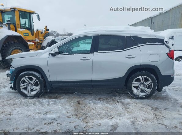 3GKALVEV9KL336981 2019 GMC TERRAIN Silver 