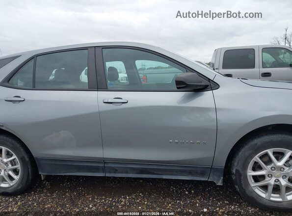 3GNAXHEGXRL273796 2024 CHEVROLET EQUINOX Silver Widok wnętrza z tyłu