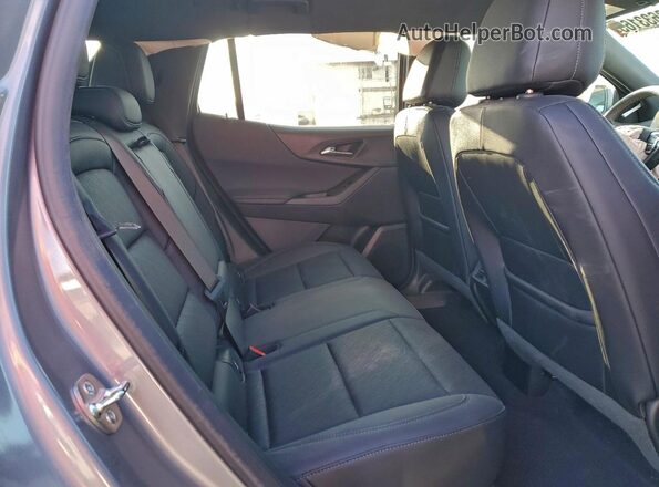 3GNAXPEG9TL158706 2026 CHEVROLET EQUINOX Gray Widok wnętrza z tyłu
