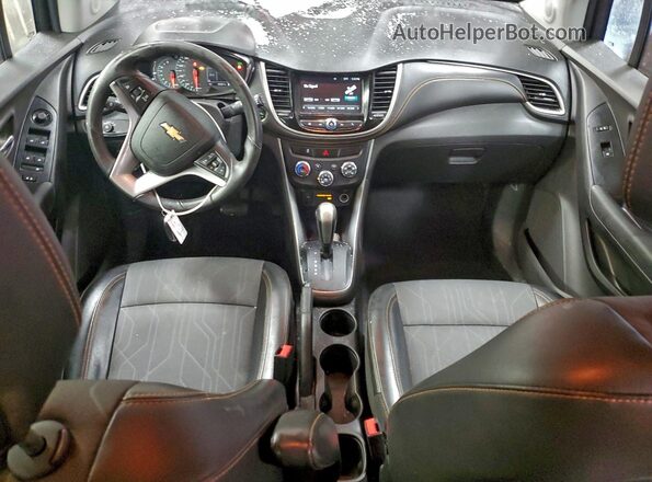 3GNCJLSB9HL218583 2017 CHEVROLET TRAX Maroon Dashboard view