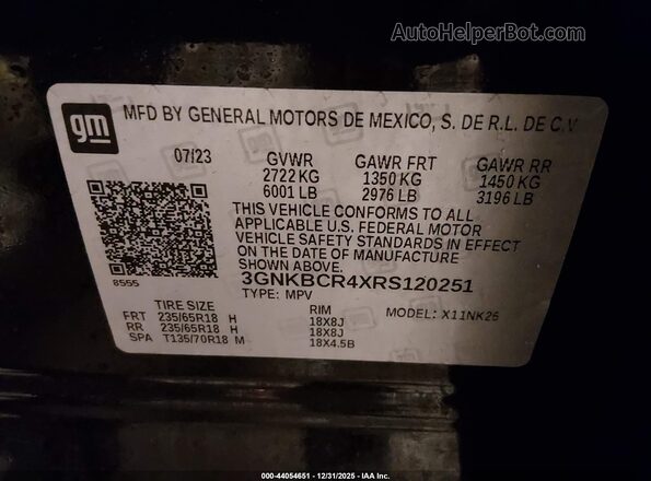 3GNKBCR4XRS120251 2024 CHEVROLET BLAZER Black Engine compartment view