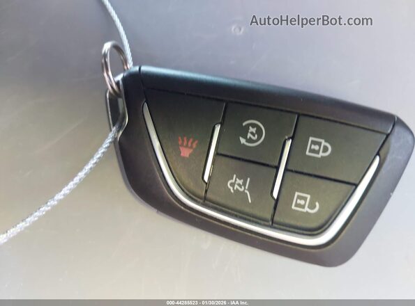 3GYK3DMR9SS190998 2025 CADILLAC OPTIQ Red წინა პანელის ხედი