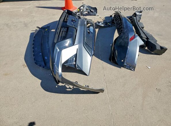 3GYK3EMR6SS198417 2025 CADILLAC OPTIQ Silver VIN კოდის სტიკერის ხედი