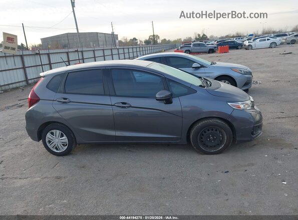 3HGGK5H4XLM704187 2020 HONDA FIT Gray Rear interior view