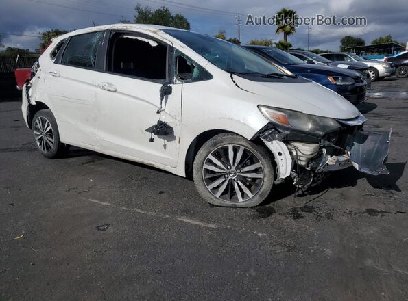 3HGGK5H81JM713098 2018 HONDA FIT Белый Передняя правая четверть