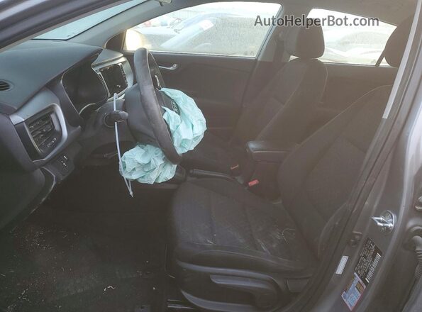 3KPA24AD0ME366061 2021 KIA RIO Silver Vista interior delantera
