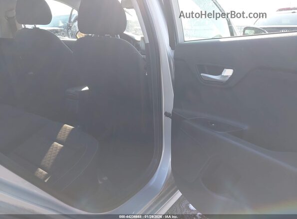 3KPA24AD1ME395259 2021 KIA RIO Silver VIN կոդի պիտակի տեսք