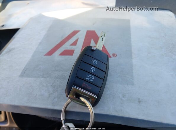 3KPA24AD2ME429905 2021 KIA RIO Silver წინა პანელის ხედი